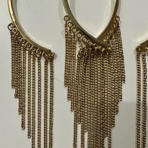 Olivia Welles gold large hoop and chain dangle earrings BNWT - Picture 2 of 4